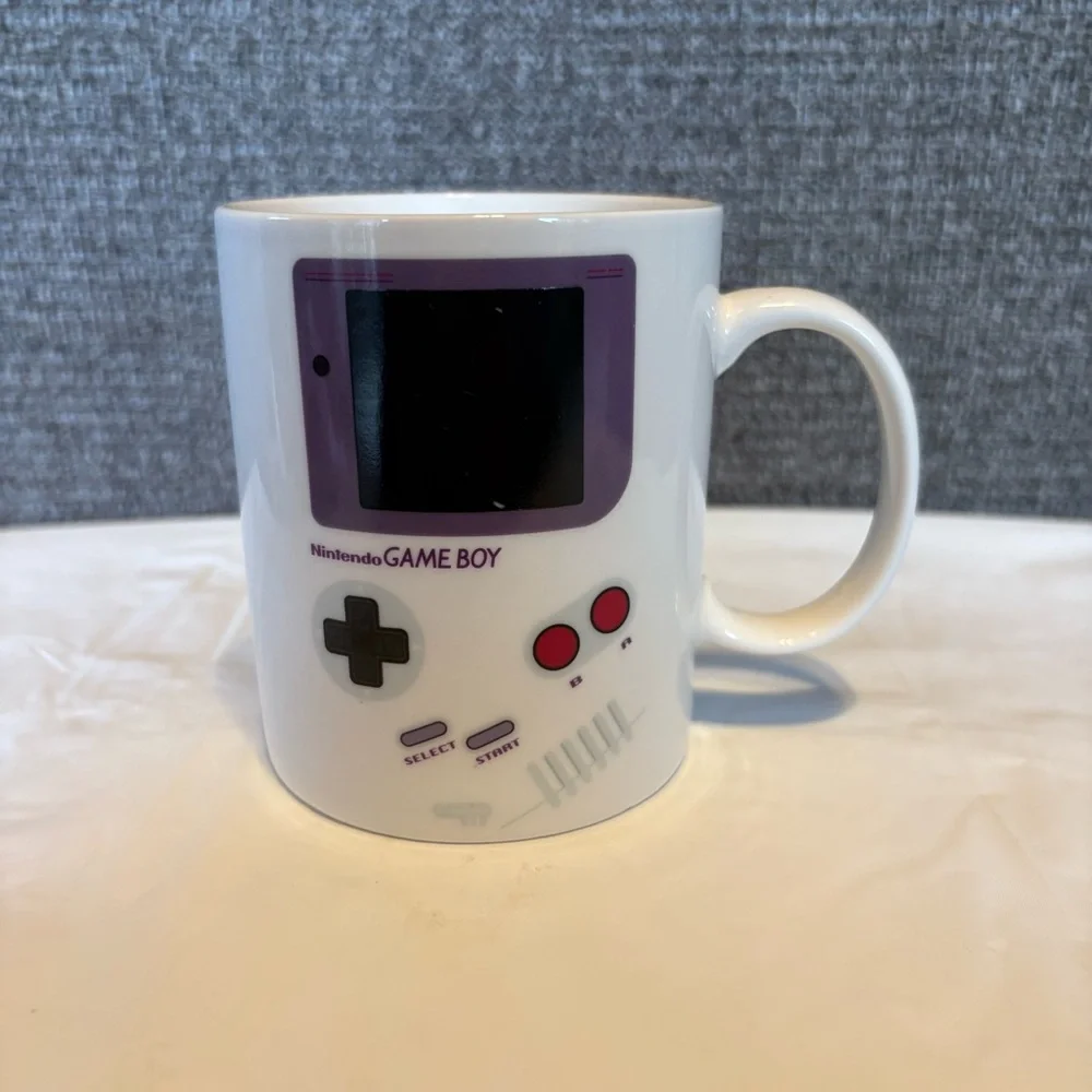 Paladone Gameboy Heat Changing Coffee Mug Retro‎ 90s Nerd Game Enthusiast Gamer
